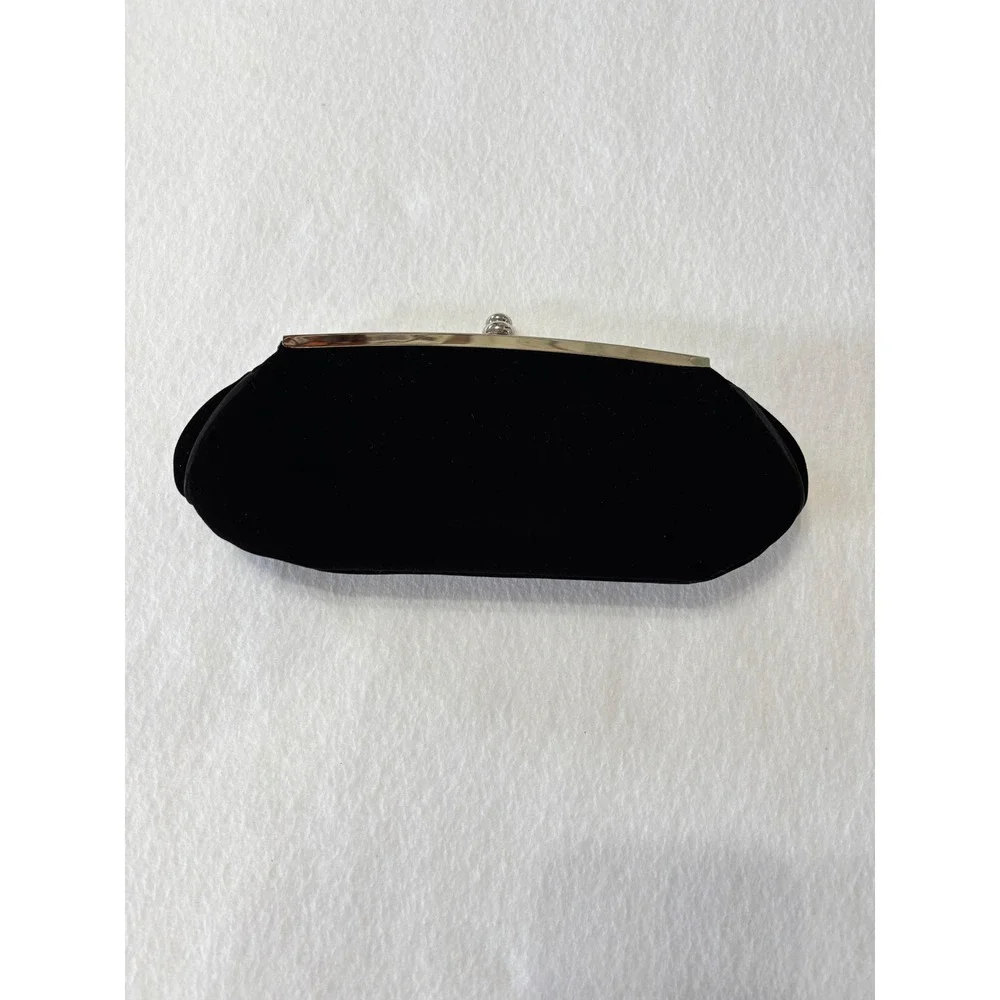 Vintage La Regale Black Velvet Evening Clutch Rhinestone Kiss Lock Silver Chain